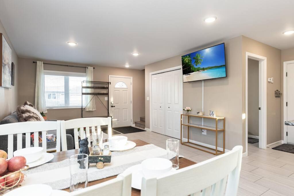 Birch Hill Retreat Great Location2+Garage+Aurora Villa Fairbanks Exterior photo